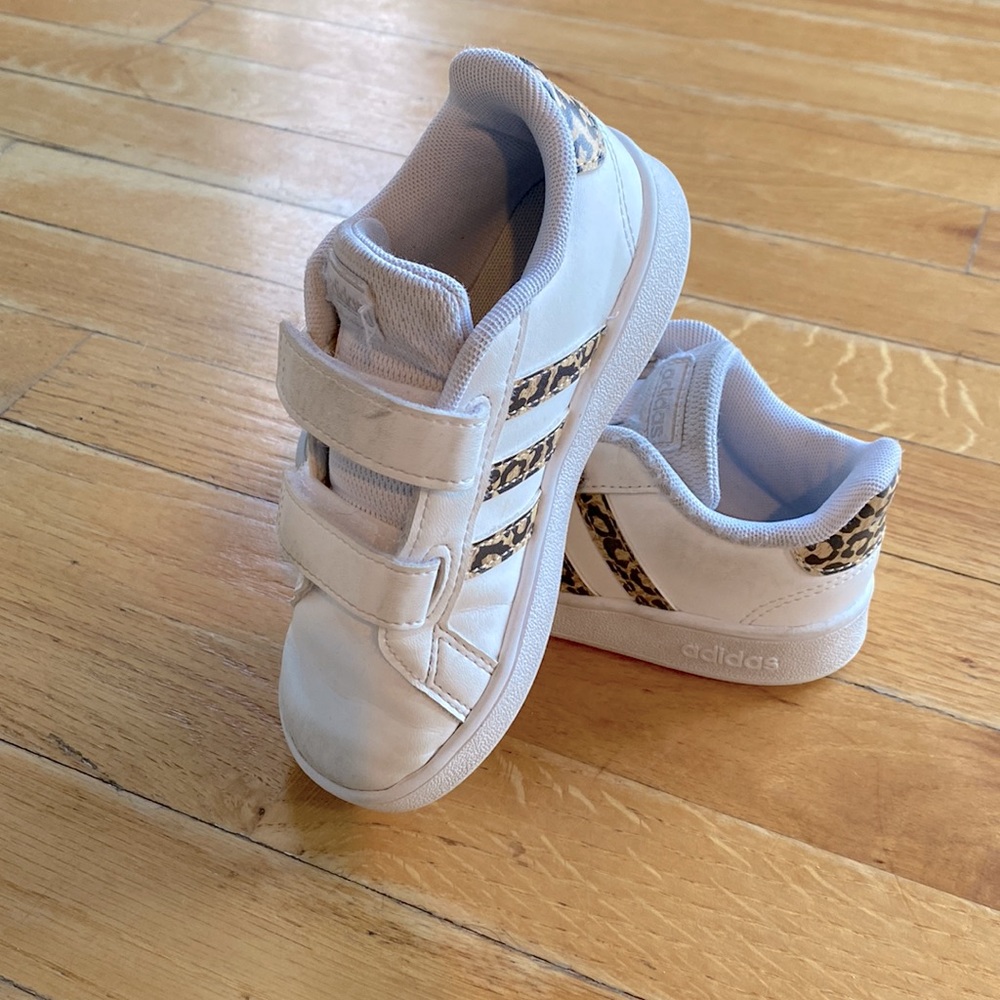 Adidas 10T
